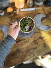 Load image into Gallery viewer, Earthbound Echo Pendant