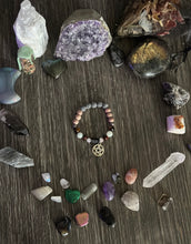 Load image into Gallery viewer, 4 of Pentacles Crystal Bracelet
