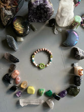 Load image into Gallery viewer, Green Fairy Flower Garden Crystal Bracelet
